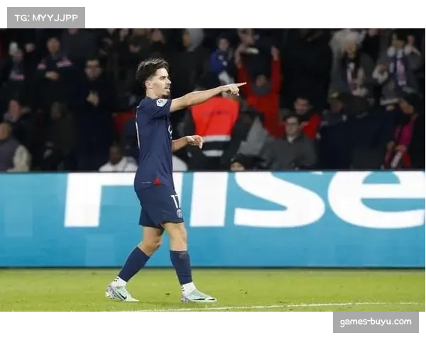 评论：巴黎中场失控，维蒂尼亚缺阵对球队攻防转换影响显著